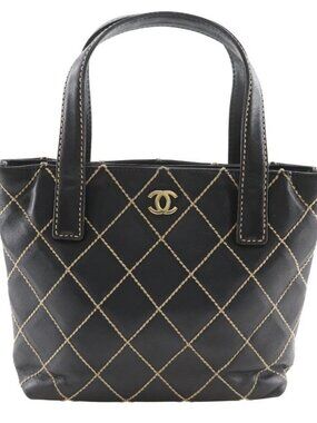 CHANEL Wild stitch Handbag black Calfskin Women